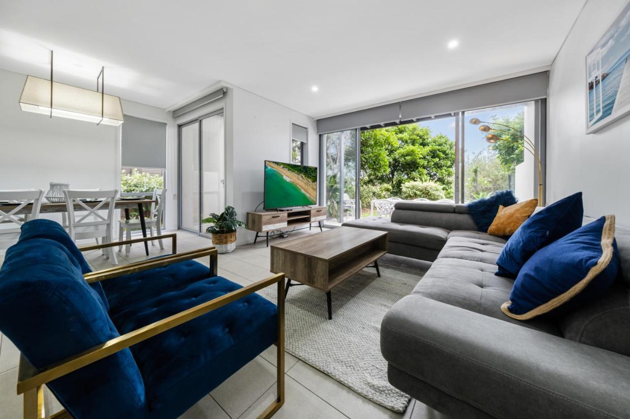 منتجع بولمان ماجينتا شورز المدخل المظهر الخارجي الصورة A staged living room