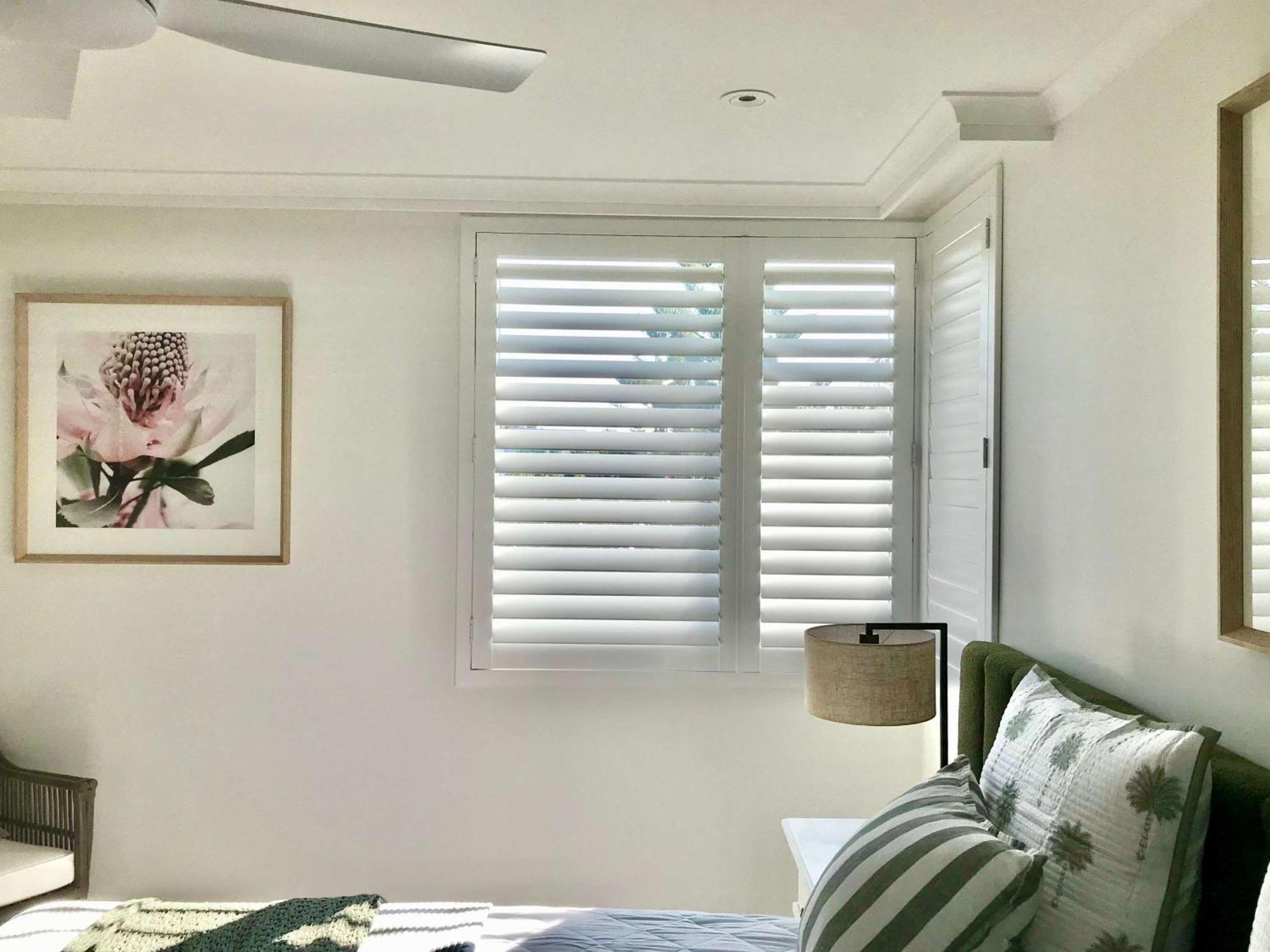 منتجع بولمان ماجينتا شورز المدخل المظهر الخارجي الصورة Plantation shutters